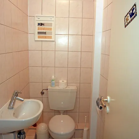 11 - Maisonette