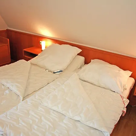 11 - Maisonette